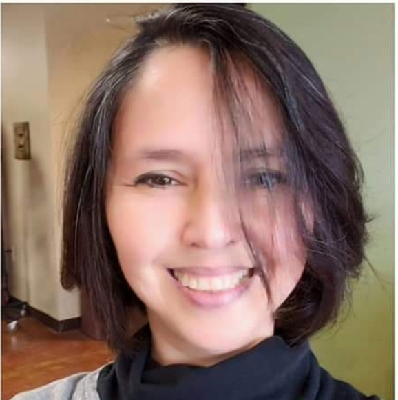 I'm Edith 🌻 - Picture 3 of 8